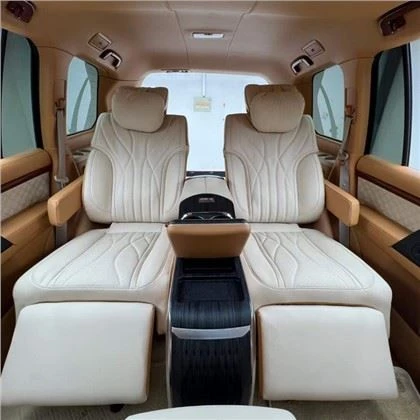Universal Car Seat With Armrest