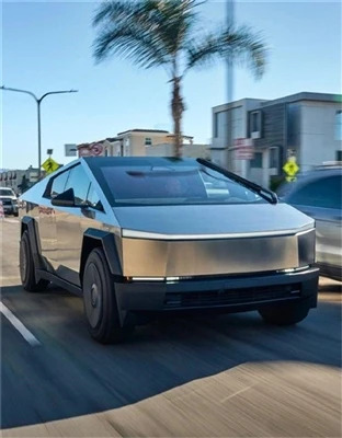 Tesla Cybertruck HD detail exposure