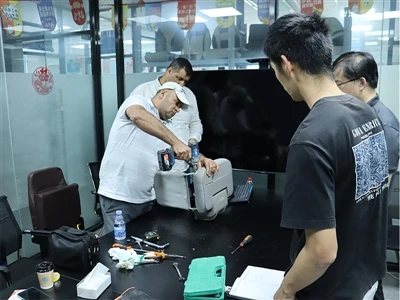 Xiamen Kench Car Seat Manufacture Welcomes Overseas Customers To Visit